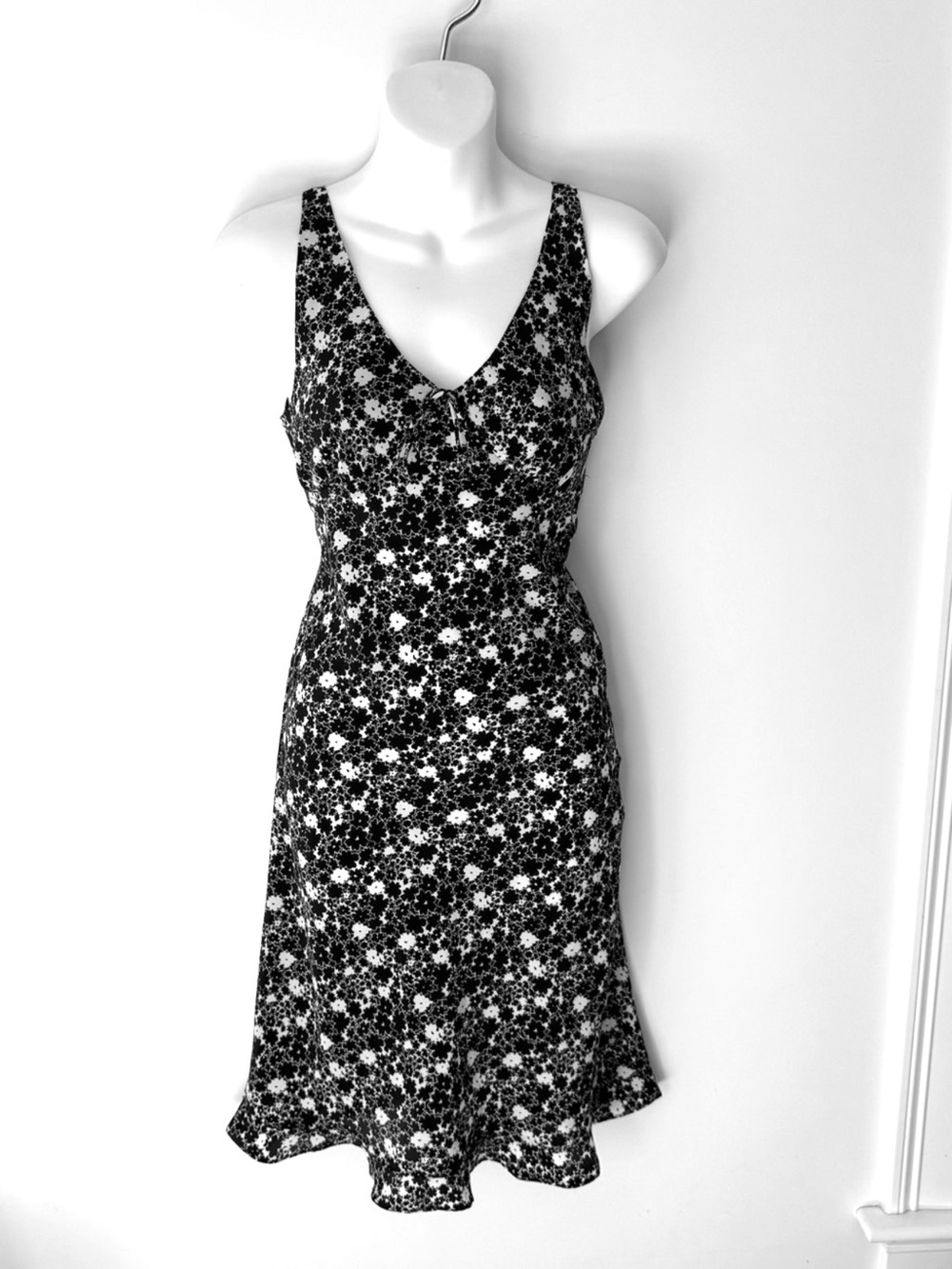 Express Women’s Vintage 90’s Floral Dress